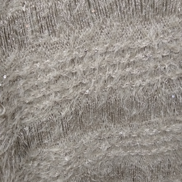 NWT Dolman Sleeve Beige Sweater from Boutique Staccato - Size Large - Picture 5 of 10